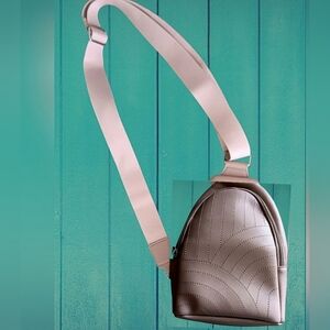 - BOSTANTEN Crossbody Bag. EUC